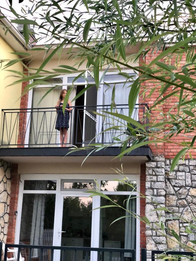 Crystal Spas Apartman-Balaton Zamardi Bagian luar foto