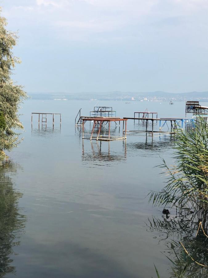 Crystal Spas Apartman-Balaton Zamardi Bagian luar foto